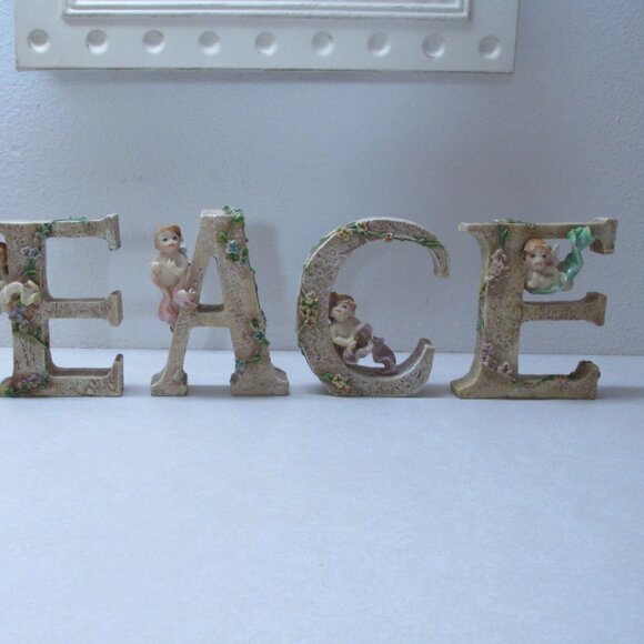 CLASSIC TREASURES PEACE 4” LETTERS with ANGELS FIGURINES DECOR - Picture 2 of 10